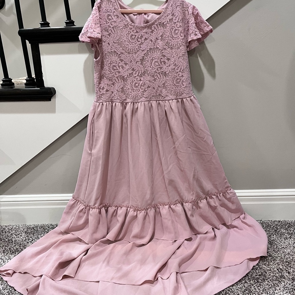 Elegant Pink Lace Girls Dress